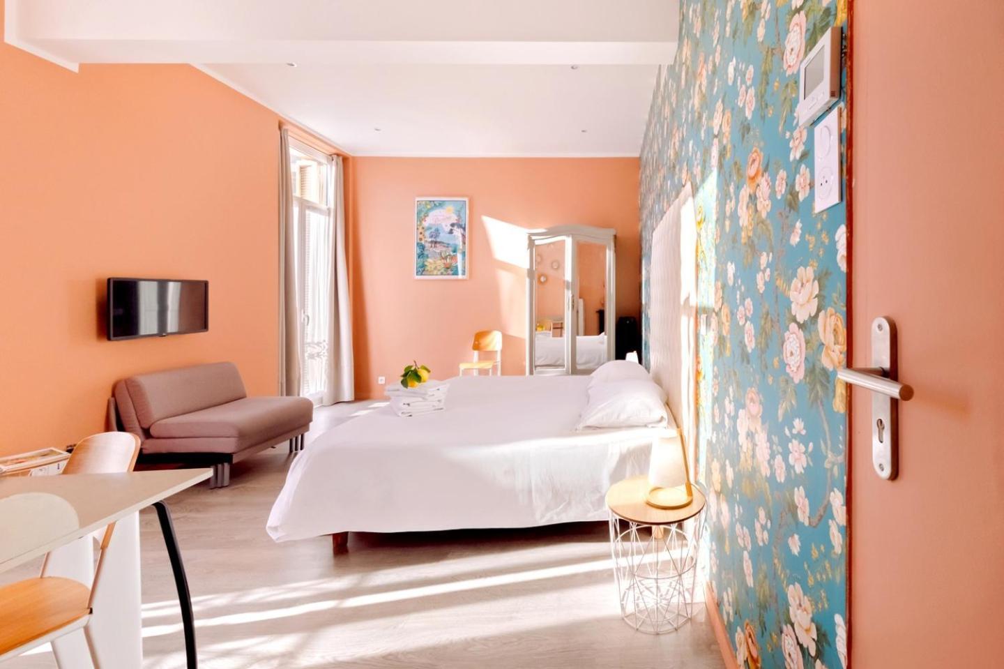 Hotel Lemon Ментона Экстерьер фото